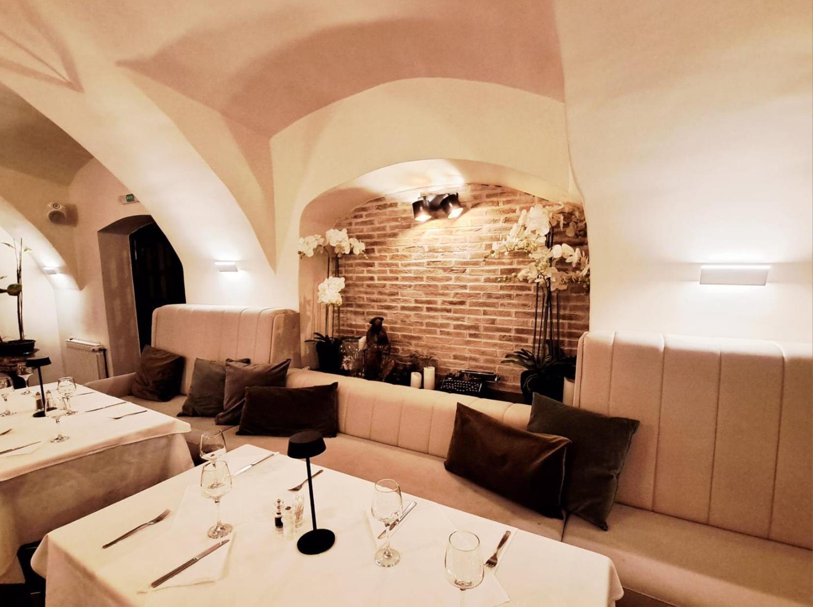 Hotel Livadic Samobor Buitenkant foto
