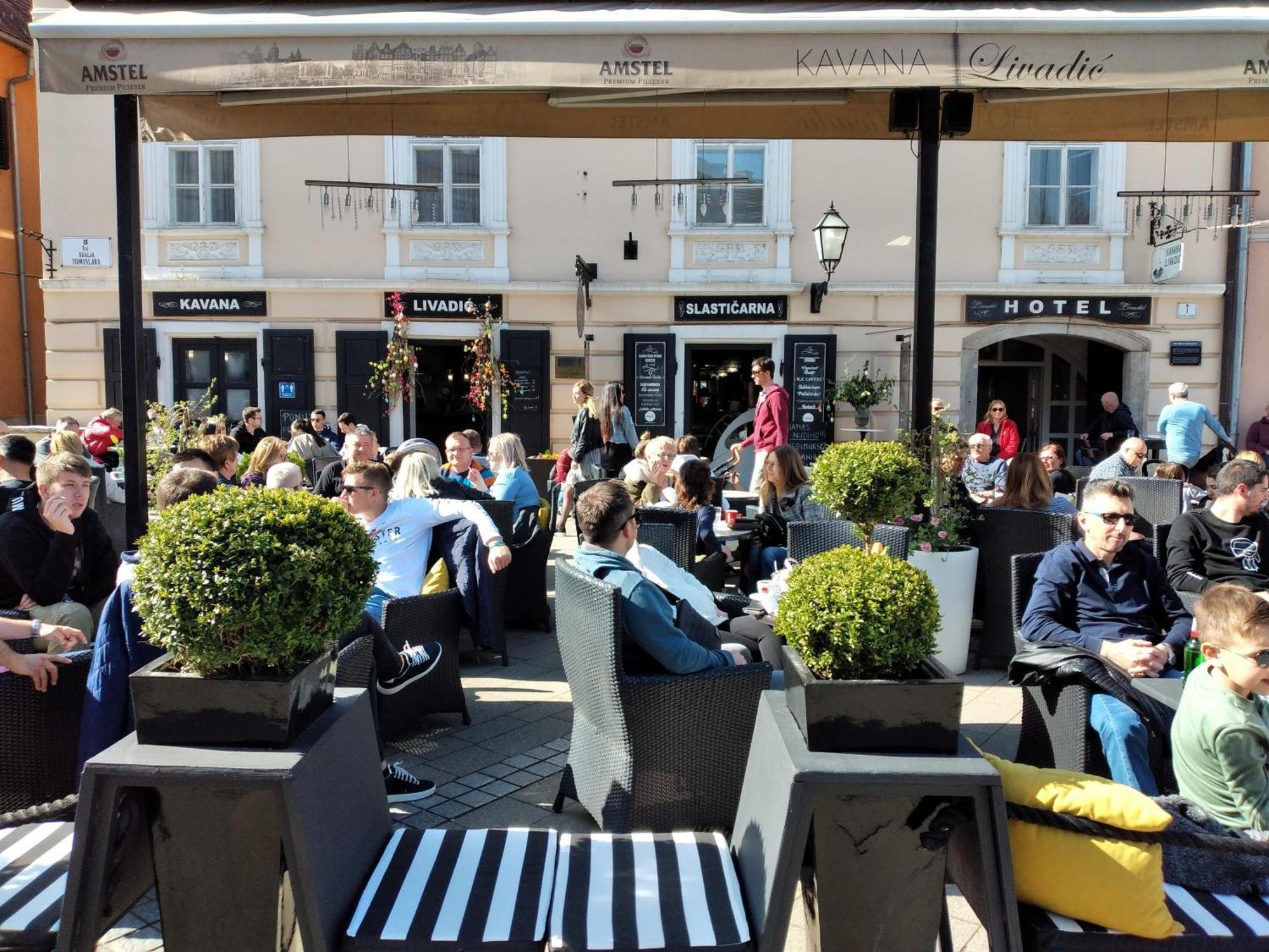 Hotel Livadic Samobor Buitenkant foto