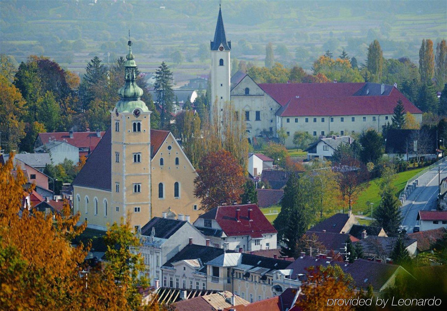 Hotel Livadic Samobor Buitenkant foto