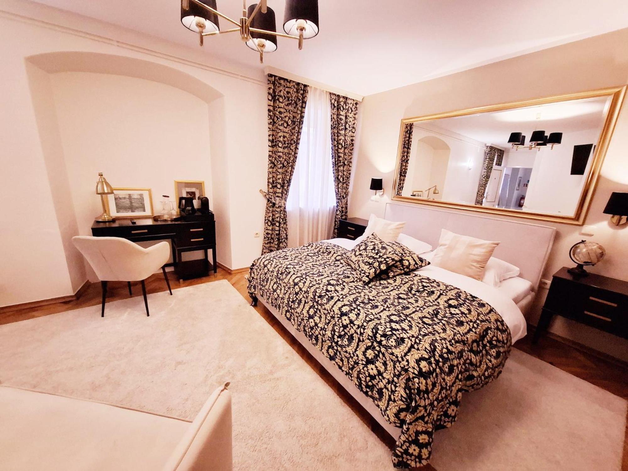 Hotel Livadic Samobor Buitenkant foto