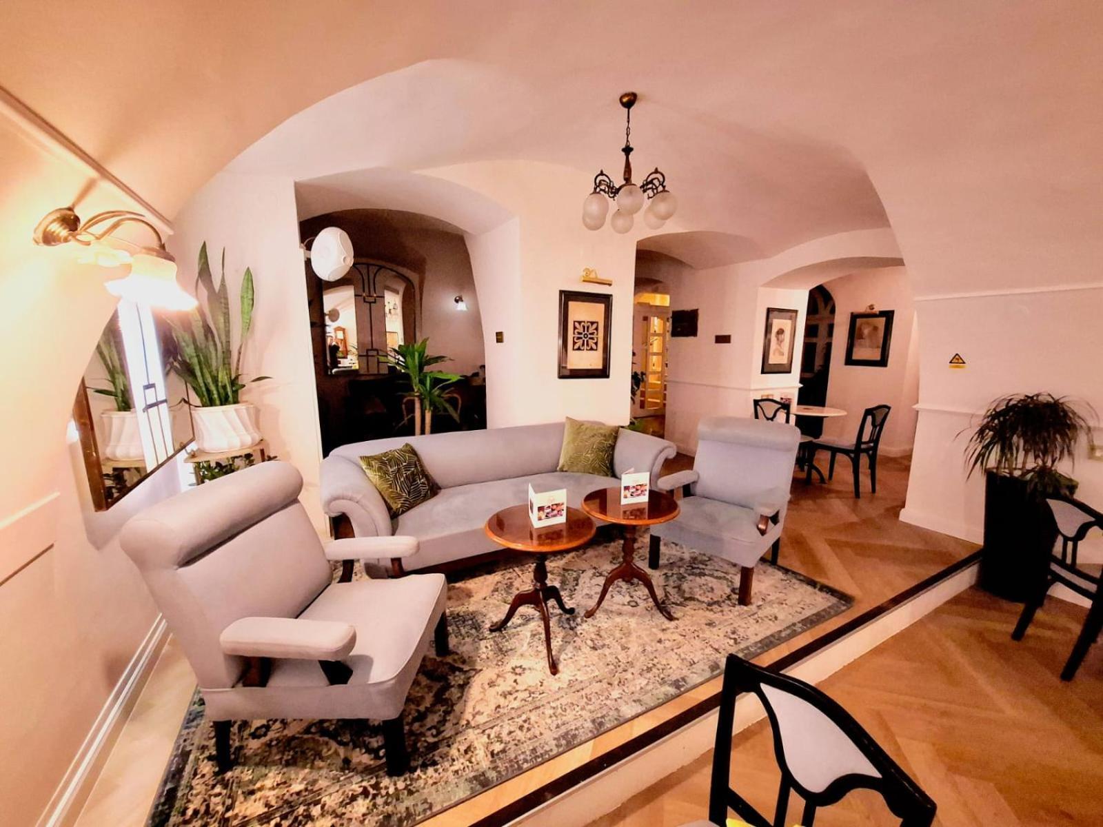 Hotel Livadic Samobor Buitenkant foto
