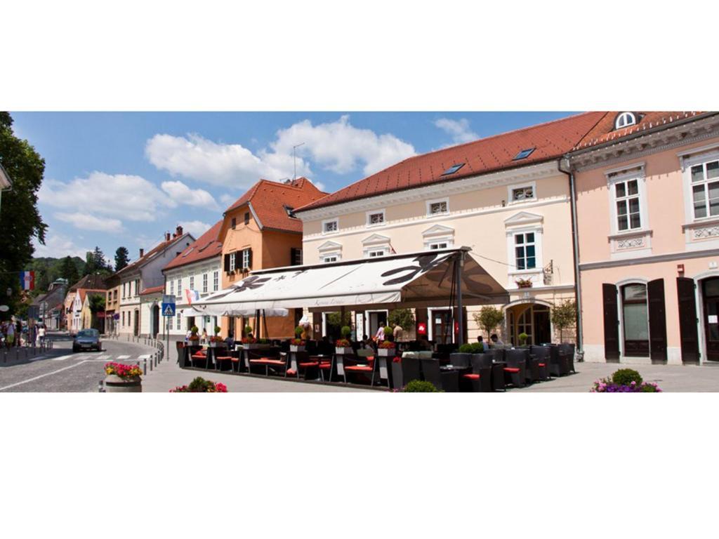 Hotel Livadic Samobor Buitenkant foto